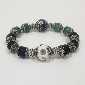 Feel Good™ - 8” Elastic Essential Oil Bracelet - Green Jade-Lava Rock-Matte Onyx